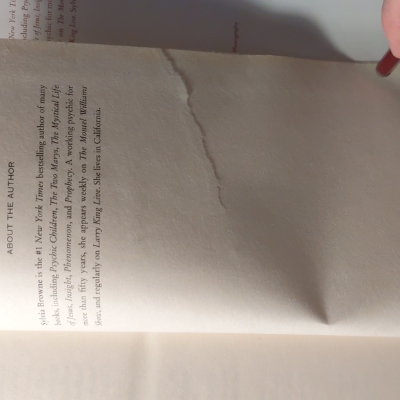 Sylvia Browne End of Days: Predictions and Prophecies About the End - Picture 5 of 5